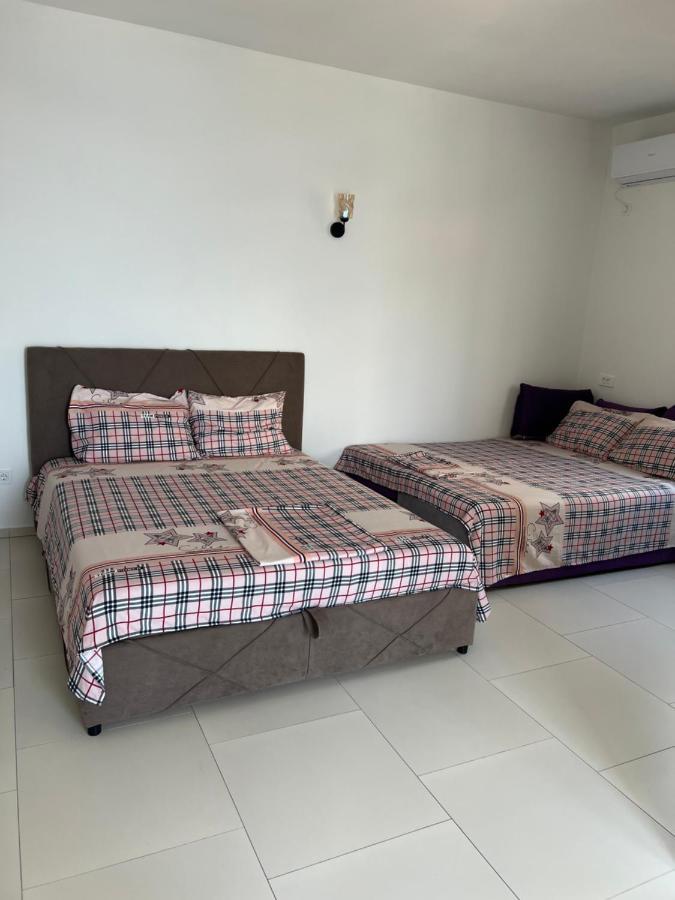 Apartments Stuart อัตเจฮะห์ ภายนอก รูปภาพ
