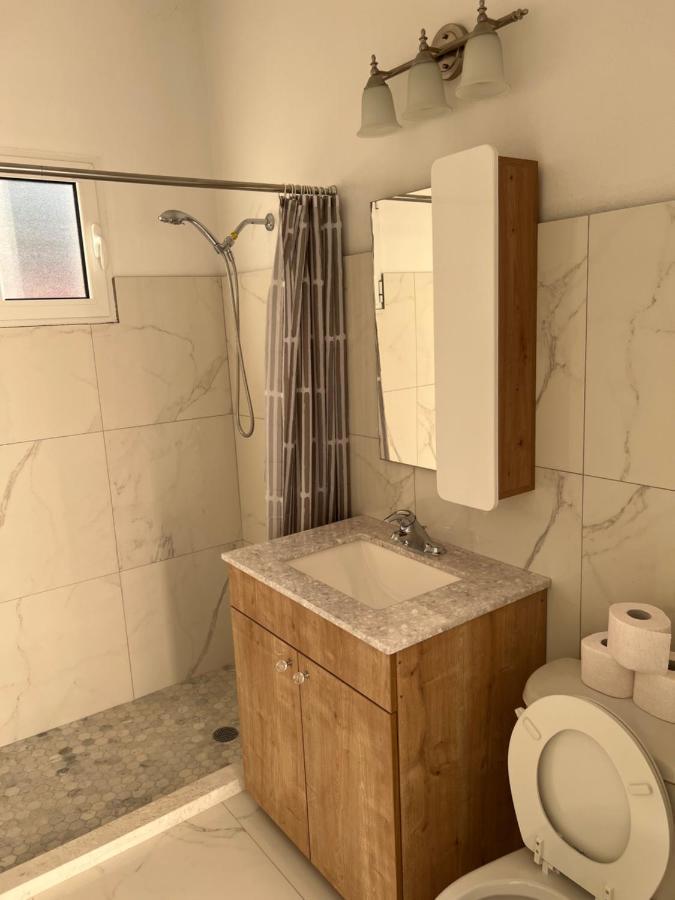 Apartments Stuart อัตเจฮะห์ ภายนอก รูปภาพ