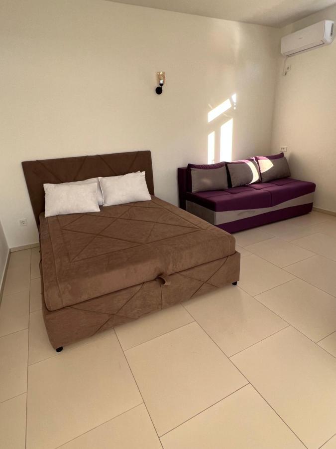 Apartments Stuart อัตเจฮะห์ ภายนอก รูปภาพ